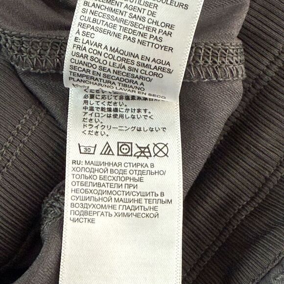 The North Face Gray Hiking Crops / Adjustable Waist - Women’s US XL - Picture 12 of 14